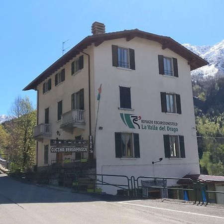 La Valle Del Drago Hotel Piazza Brembana Luaran gambar