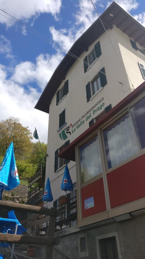 La Valle Del Drago Hotel Piazza Brembana Luaran gambar