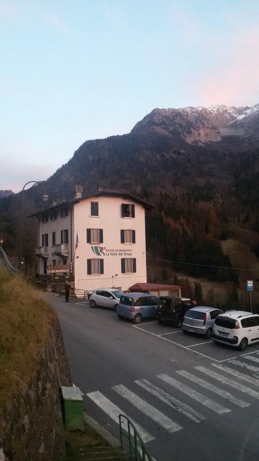 La Valle Del Drago Hotel Piazza Brembana Luaran gambar